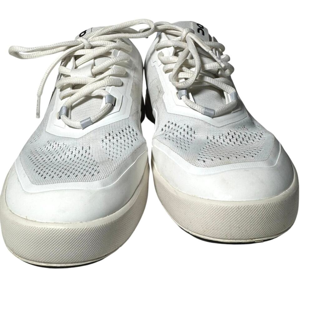 On Running The Roger Advantage Women’s 10.5 White Sneakers Tennis Shoes CloudTec - Picture 2 of 12